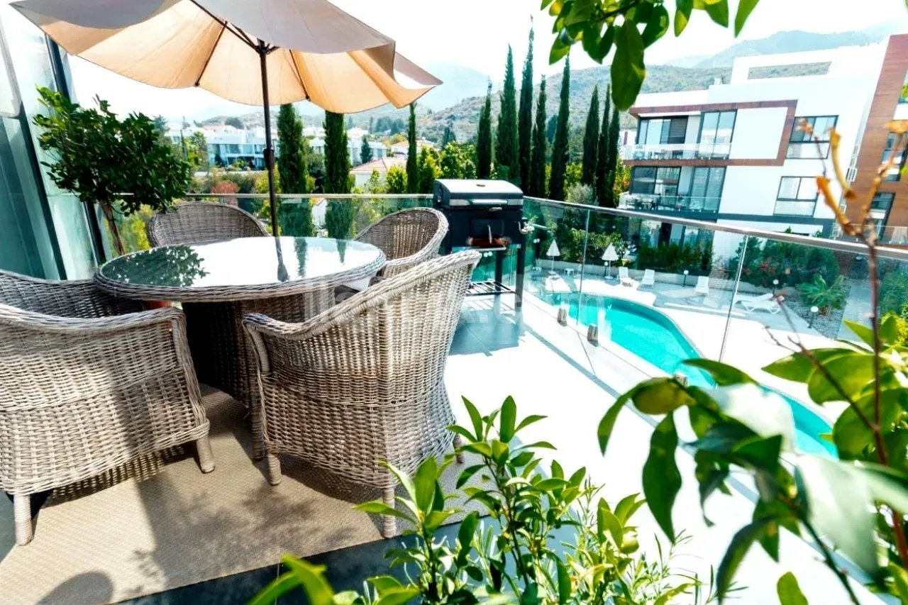 GİRNE ALSANCAK SATILIK LUX DAİRE 2+1 /164000 STG/+90 539 114 73 50