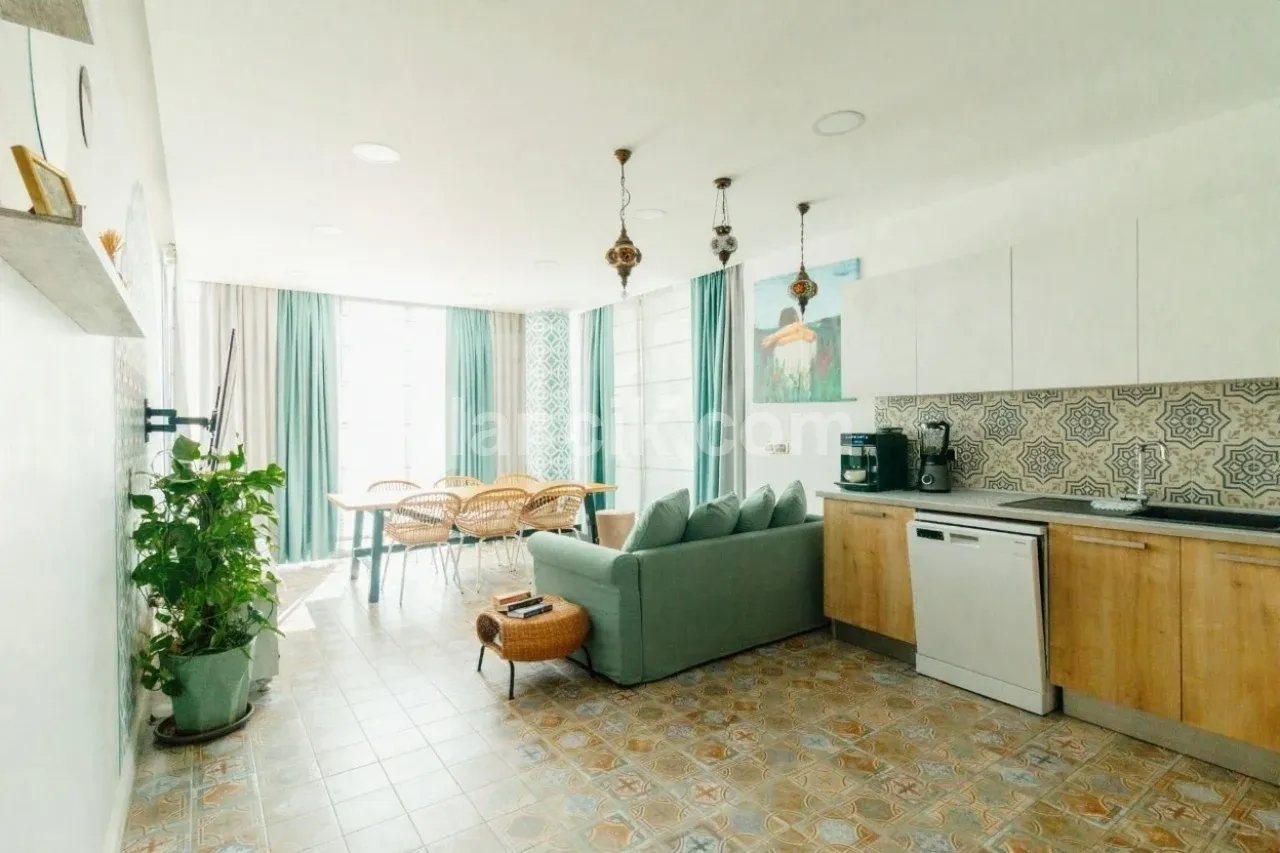 GİRNE ALSANCAK SATILIK LUX DAİRE 2+1 /164000 STG/+90 539 114 73 50 - 9