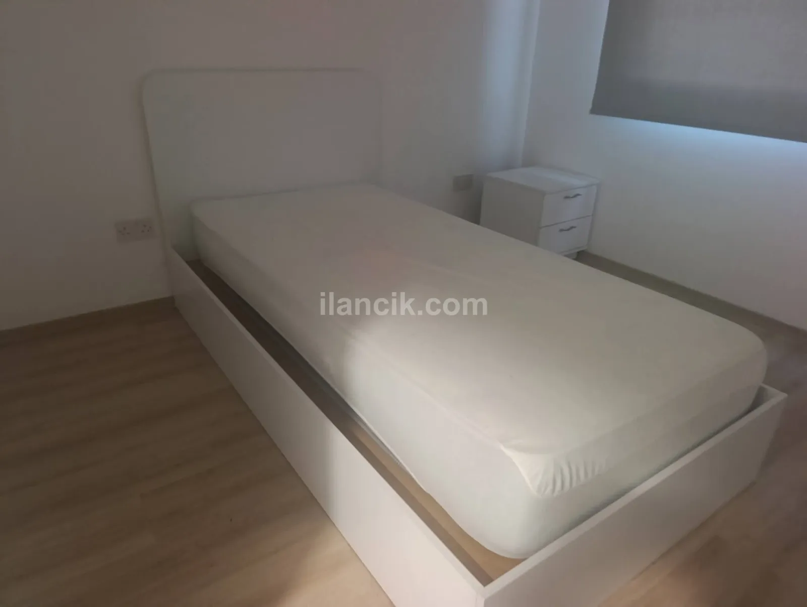 Girne Barış Park yakını yeni bina 2+1 taşınmaya hazır Temizer eşyalı kiralık daire - 11
