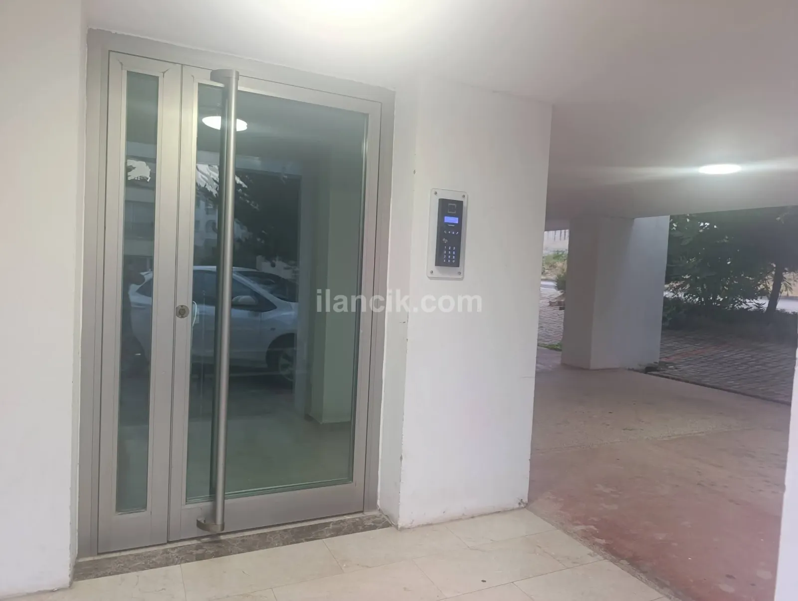 Girne Barış Park yakını 2+1 eşyalı kiralık daire  - 14