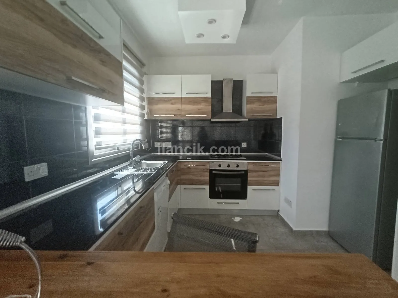 Girne Barış Park yakını 2+1 eşyalı kiralık daire  - 3