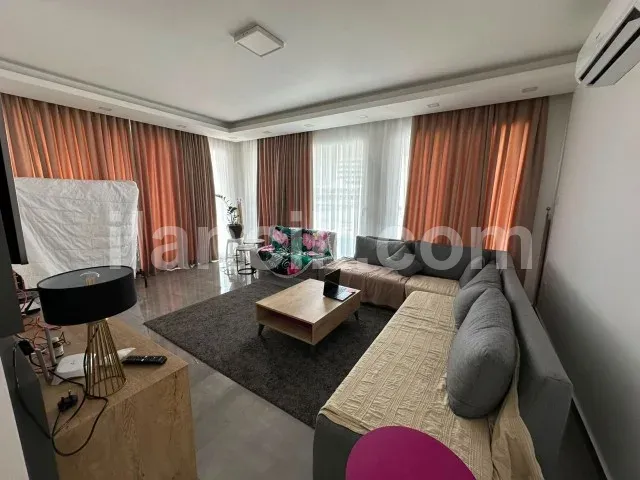İskele Long Beach'te Kiralık 3+1 Penthouse | Geniş Teras