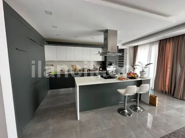 İskele Long Beach'te Kiralık 3+1 Penthouse | Geniş Teras - 4