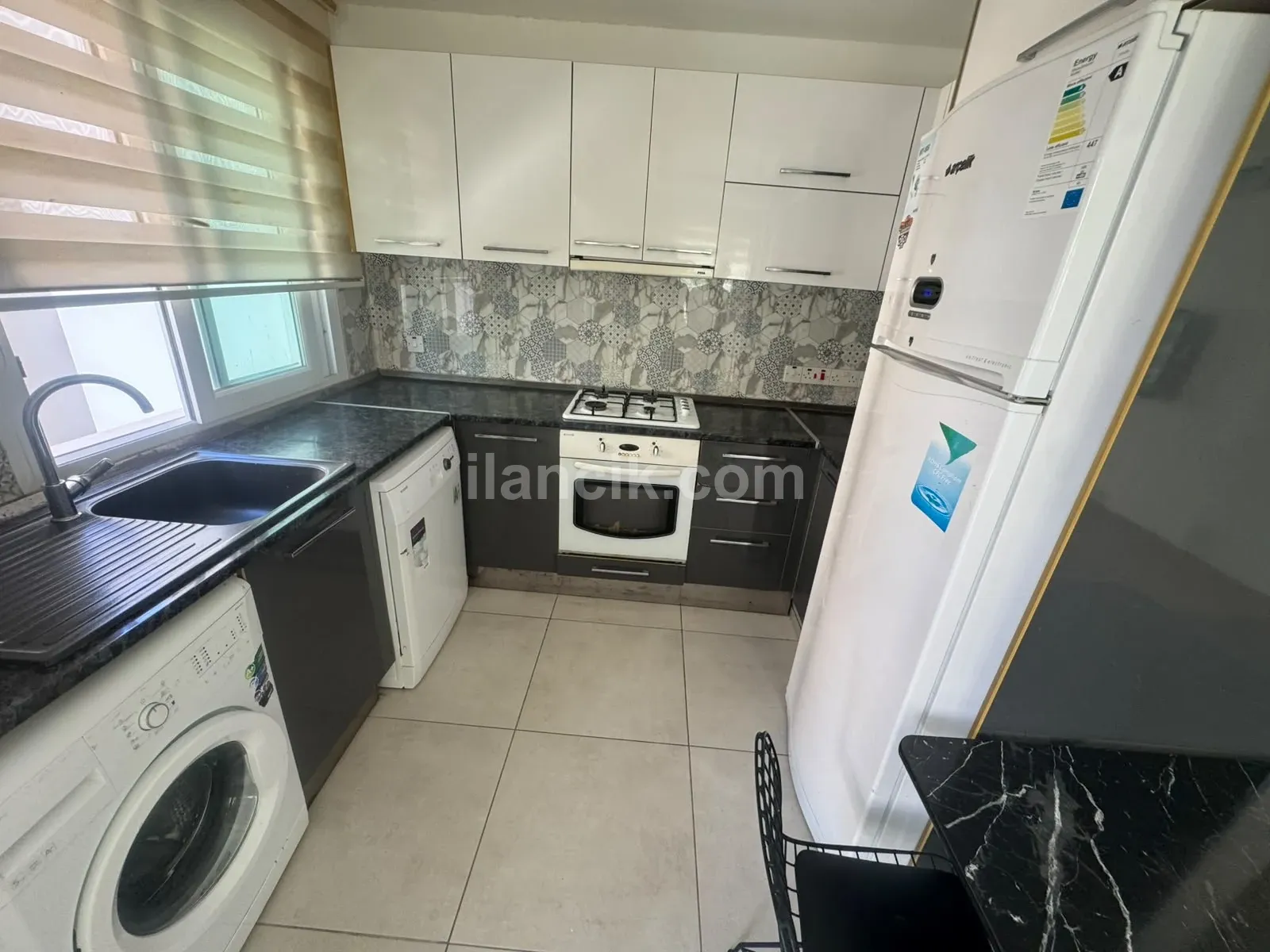 GİRNE MERKEZ MR POUND ARKASI FULL EŞYALI AYLIK ÖDEMELİ 1+1 KİRALIK GENİŞ DAİRE - 4