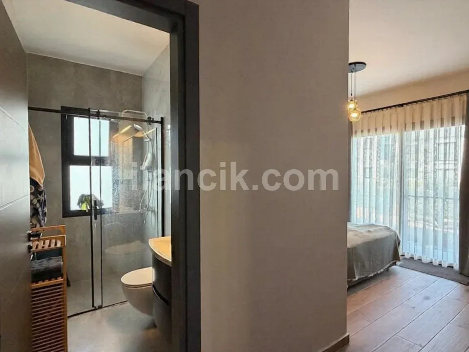 Alsancak'ta Satılık 3+1 Müstakil Bungalov - 9