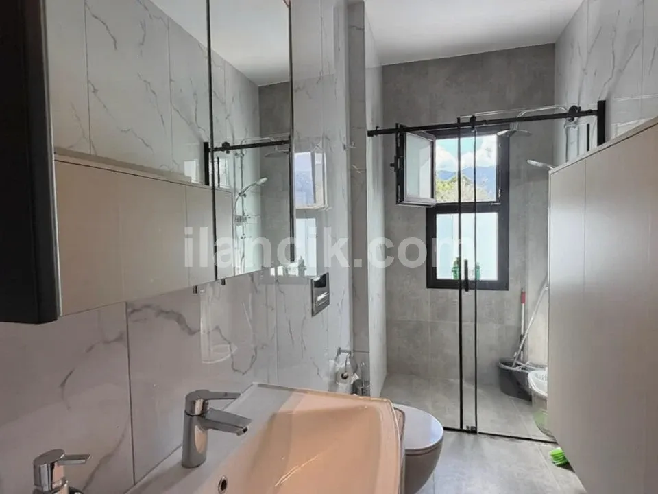 Alsancak'ta Satılık 3+1 Müstakil Bungalov - 18