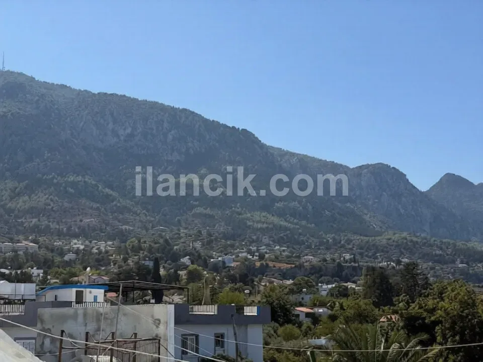 Girne Lapta'da Satılık Mobilyalı İki Odalı Daire - 17