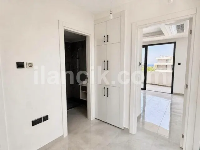 Lapta'da Satılık İkiz Villa - 2 Yatak Odalı - 13
