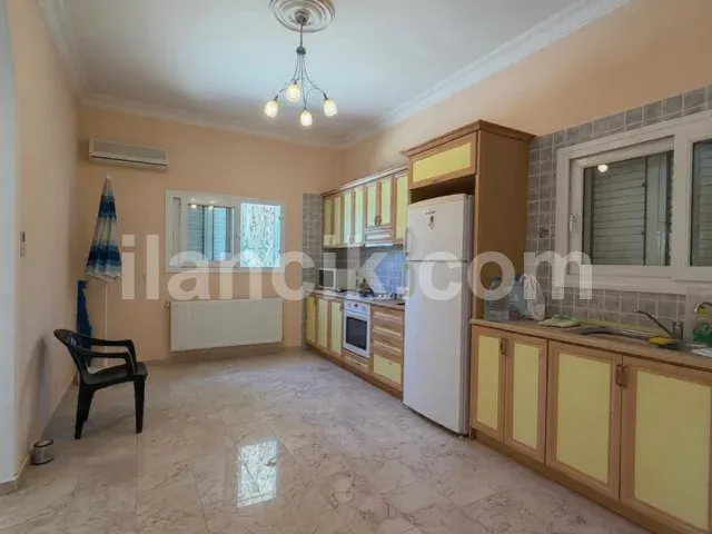 Satılık 3 Yatak Odalı Müstakil Villa - Alsancak, Girne - 4
