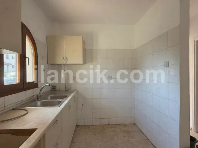 Sadrazamköy'de Satılık 3 Yatak Odalı Sahil Villası - 11