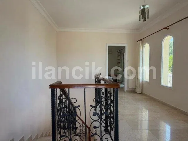 Satılık 3 Yatak Odalı Müstakil Villa - Alsancak, Girne - 11