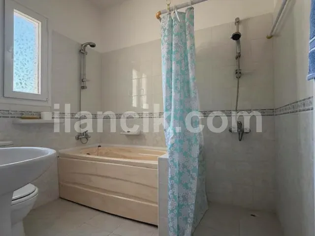 Satılık 3 Yatak Odalı Müstakil Villa - Alsancak, Girne - 15