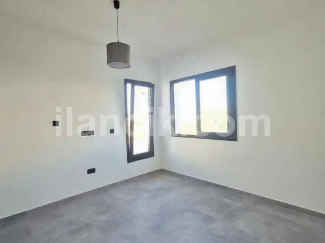 Alsancak'ta Satılık Müstakil 3 Yatak Odalı Bungalov - 6