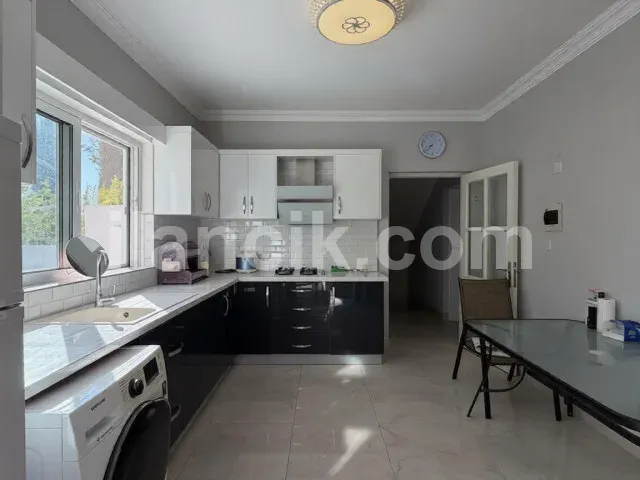 Satılık 3 Yatak Odalı İkiz Villa - Yukarı Girne, Girne - 2