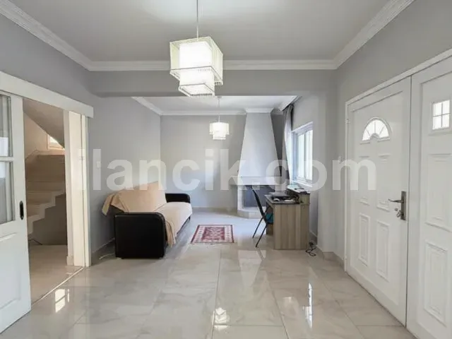 Satılık 3 Yatak Odalı İkiz Villa - Yukarı Girne, Girne - 19