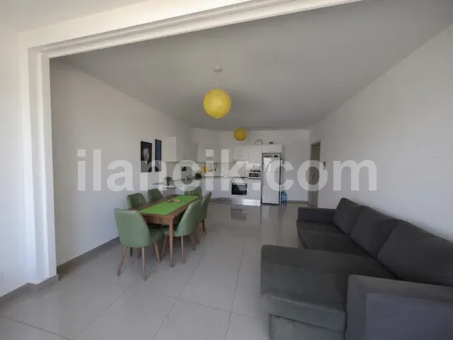 Lapta'da Satılık Çatı Katı Daire - 2 Yatak Odalı Penthouse - 2