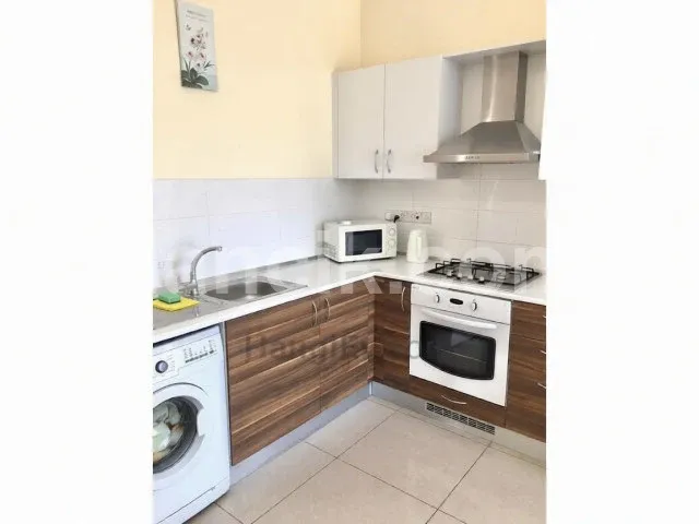 Alsancak'ta Satılık İki Yatak Odalı Daire - 4