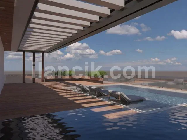 Girne Merkezde Satılık 3 Yatak Odalı Lüks Daire - 2