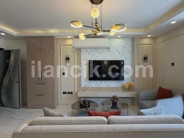 Girne Merkezde Satılık 1+1 Daire - Limana Yakın Konum