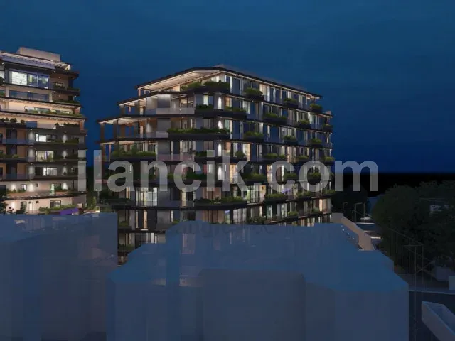 Girne Merkezde Satılık 3 Yatak Odalı Lüks Daire - 14