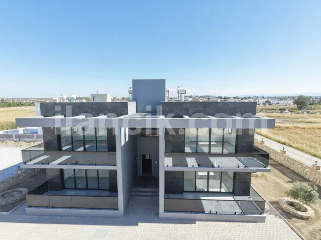 Lefkoşa Alayköy'de Satılık 3 Yatak Odalı Daire