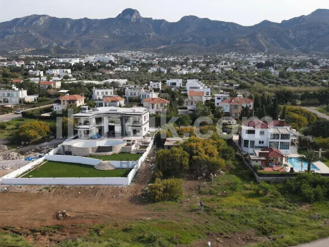 Girne Çatalköy'de Satılık 1330 m² İmarlı Arsa - 7