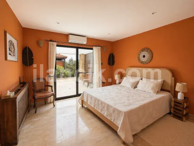 Esentepe'de Satılık 3 Odalı Deniz Manzaralı Lüks Villa - 7