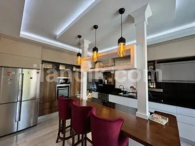 Satılık 4 Yatak Odalı Müstakil Villa - Çatalköy, Girne - 4