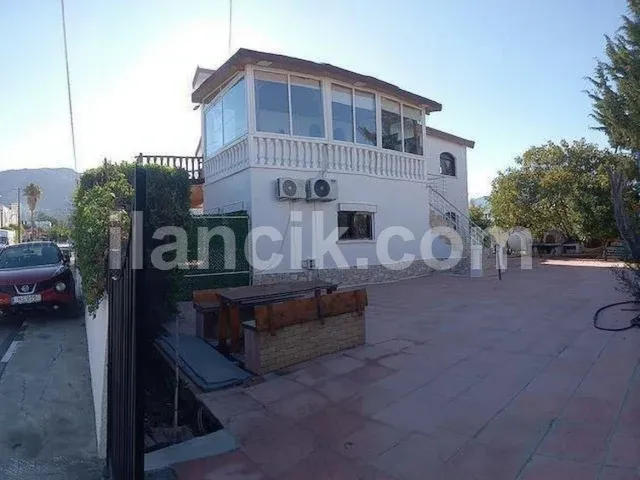Karaoğlanoğlu'nda Satılık Ticari Ruhsatlı Müstakil Yapı - 3