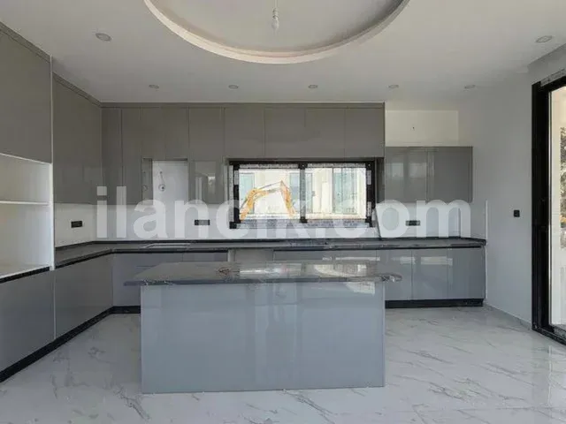 Ozanköy'de Satılık Havuzlu 3 Yatak Odalı Müstakil Villa - 3