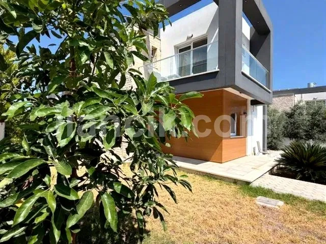 Ozanköy'de Satılık 4 Odalı Müstakil Villa - Girne - 3