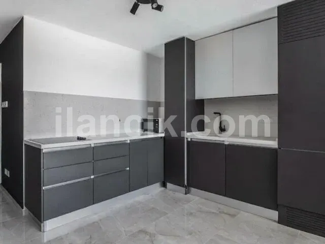 Esentepe'de Satılık Deniz Manzaralı 1+1 Daire - 4