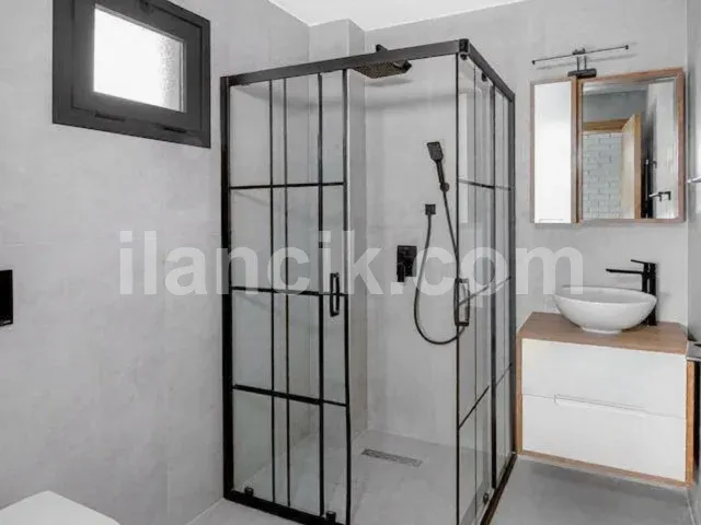 Esentepe'de Satılık Deniz Manzaralı 1+1 Daire - 8