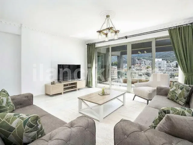Satılık 2+1 Penthouse – Girne Merkez Konumunda