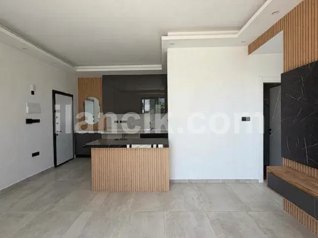 Satılık 2+1 Daire, Özel Bahçeli - Lapta, Girne - 2