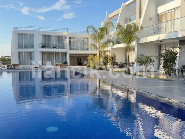 Doğanköy'de Satılık 3 Odalı Penthouse - Girne