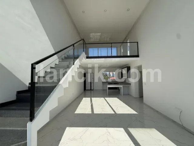 Doğanköy'de Satılık 3 Odalı Penthouse - Girne - 2