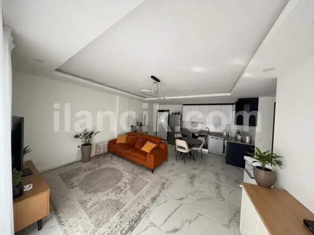Girne Doğanköy'de Satılık 2 Odalı 80 m² Daire - 2