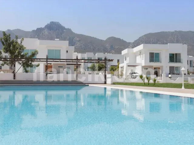 Satılık 5 Yatak Odalı Villa - Karaoğlanoğlu, Girne - 3