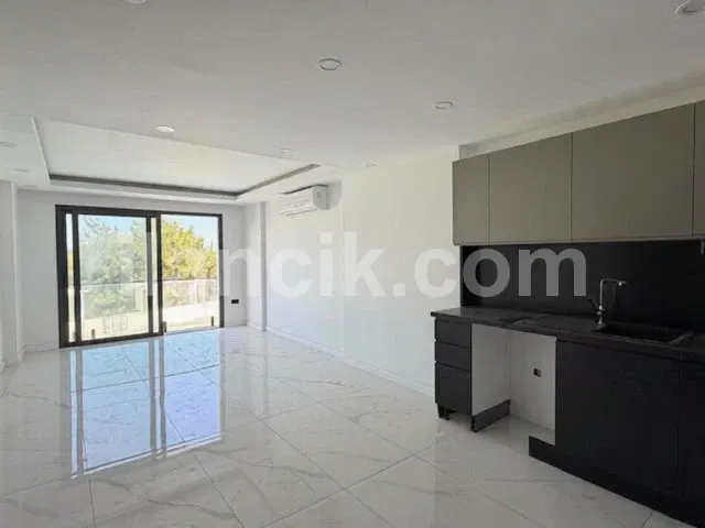 Satılık 1+1 Daire – Girne Merkez Konumunda - 4
