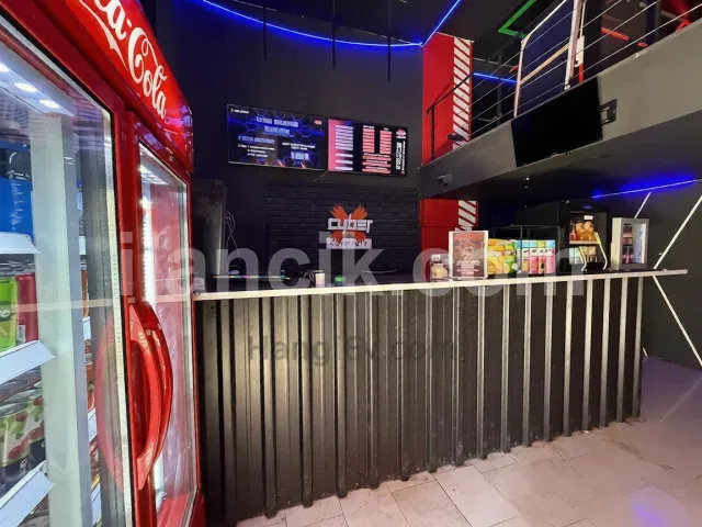 Girne Merkezde Satılık Kiracılı Ticari Portföy - 5
