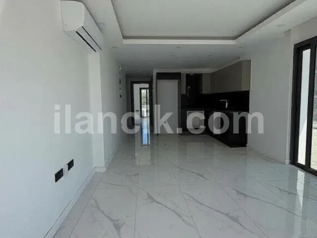 Girne Merkez'de Satılık 1+1 Daire - 7