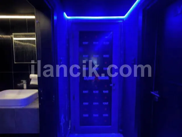 Girne Merkezde Satılık Kiracılı Ticari Portföy - 13