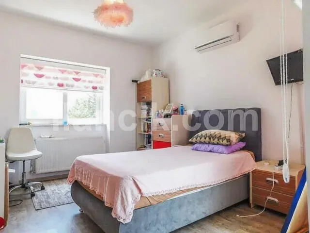 Satılık 5 Yatak Odalı Villa - Karaoğlanoğlu, Girne - 15