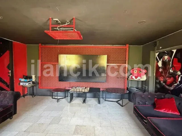 Girne Merkezde Satılık Kiracılı Ticari Portföy - 19