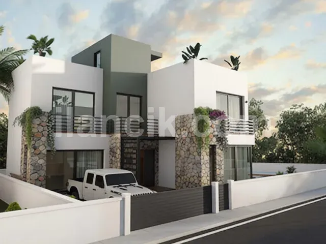 Alsancak'ta Satılık 4 Odalı Lüks Villa