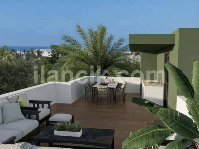 Alsancak'ta Satılık 4 Odalı Lüks Villa - 13