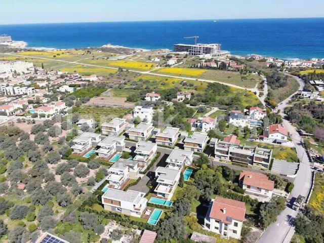 Satılık 3 Yatak Odalı Lüks Villa - Çatalköy, Girne - 3