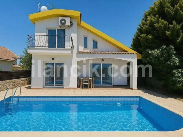 Satılık 3 Yatak Odalı Villa - Karşıyaka, Girne