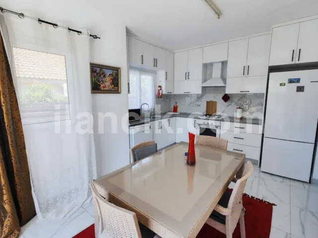 Satılık 3 Yatak Odalı Villa - Karşıyaka, Girne - 2